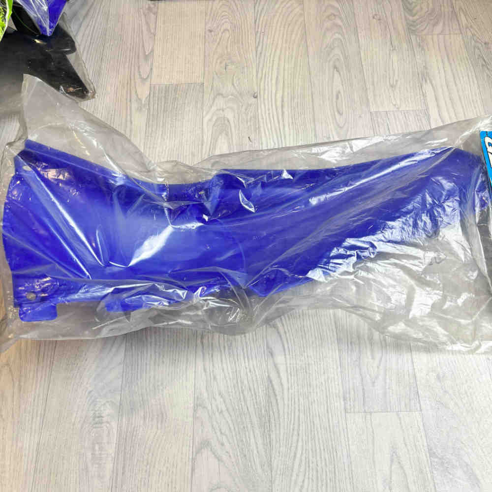 UFO 3845 Kotflügel hinten passend für Yamaha YZ 125-250 02-14 blau