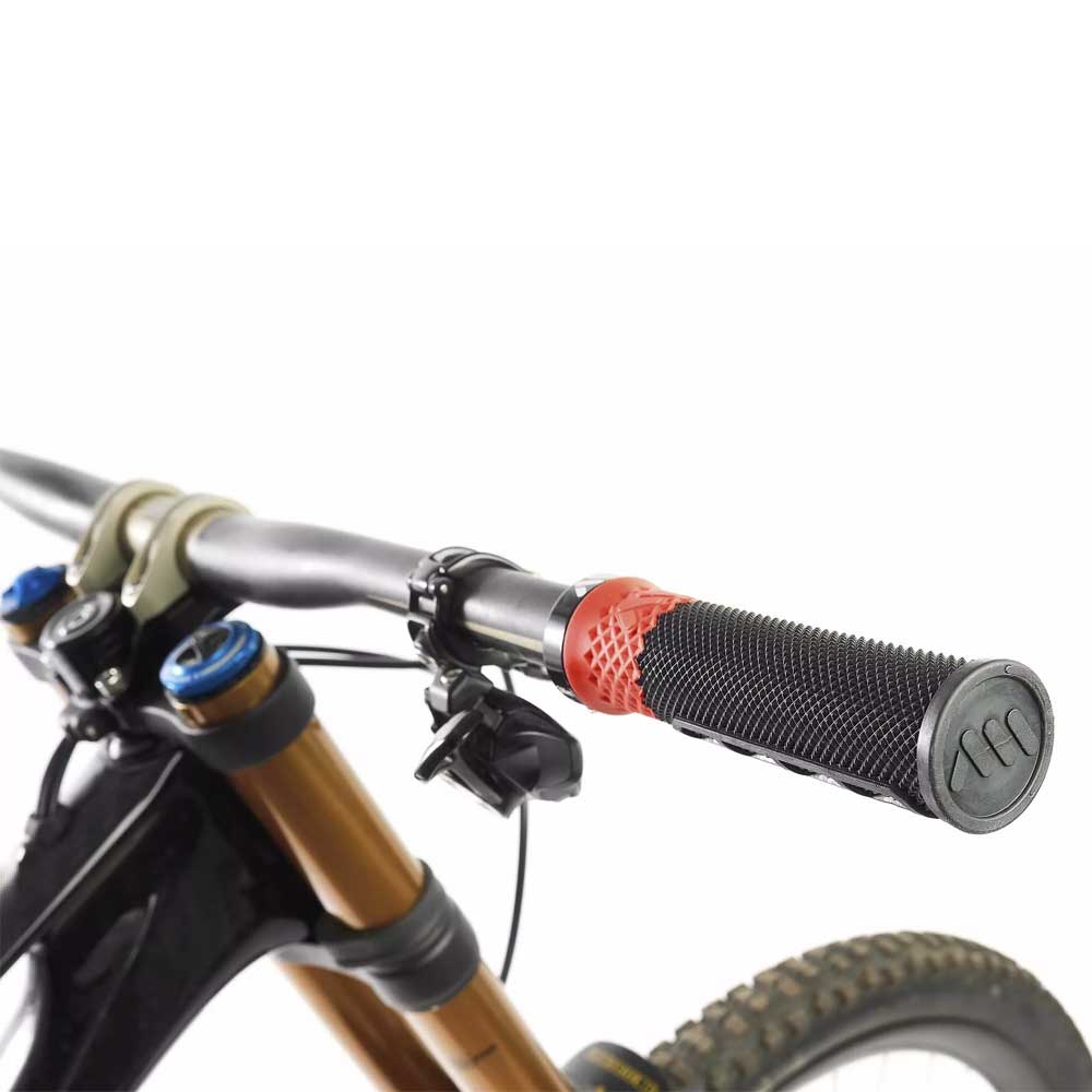ALL MOUNTAIN STYLE Cero MTB Griffe schwarz rot ALL MOUNTAIN STYLE Cero MTB Griffe schwarz rot