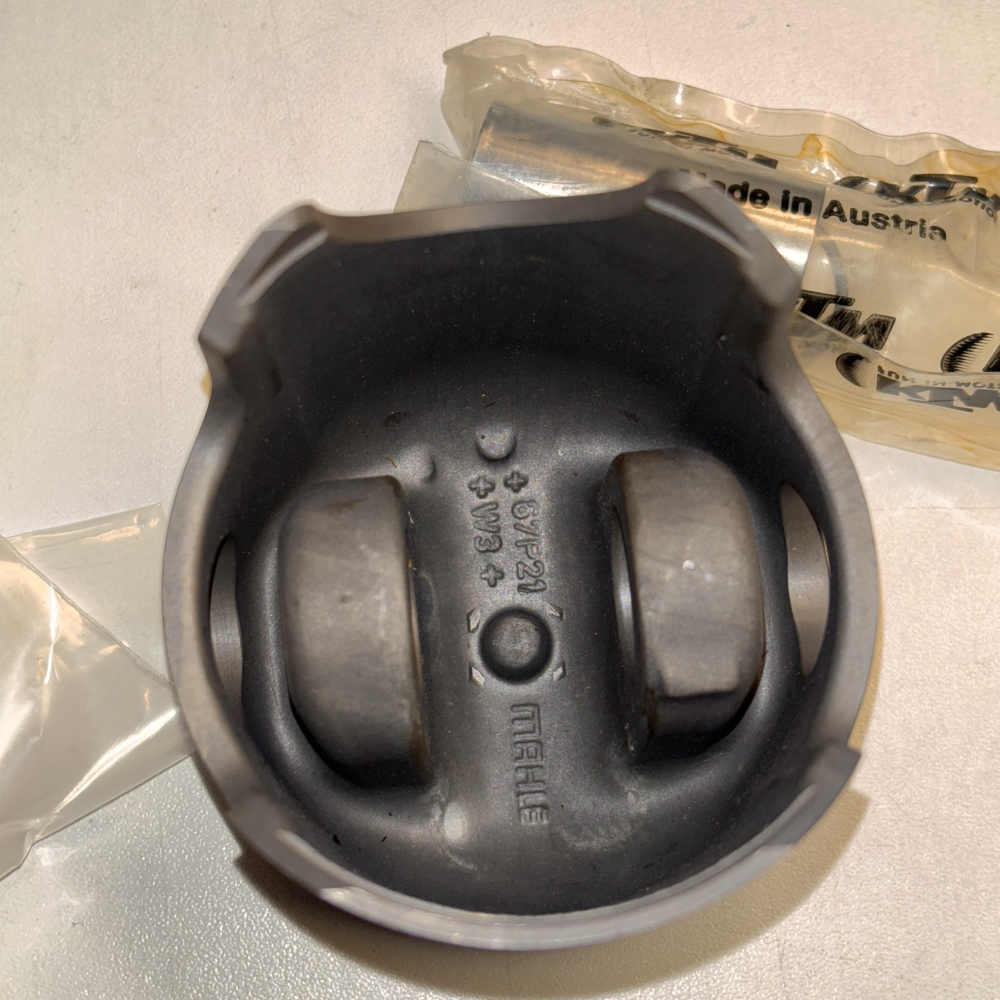 KTM Original OEM Kolbensatz 54530007200 67,5/250 AB V/88 1988-1994