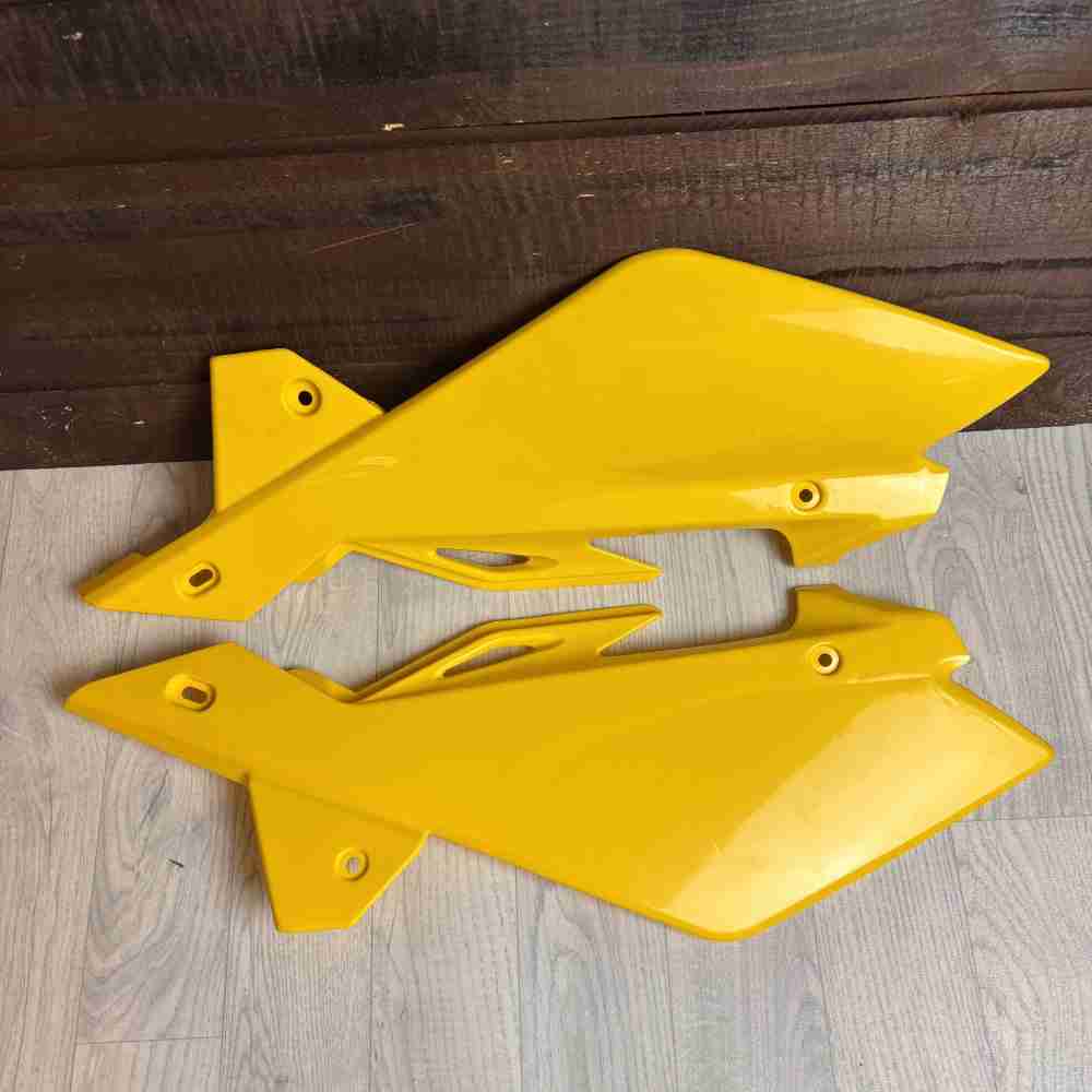 CEMOTO 3638776 Seitenteile gelb passend für Husqvarna TC/TE 250-450-510 SM 05-