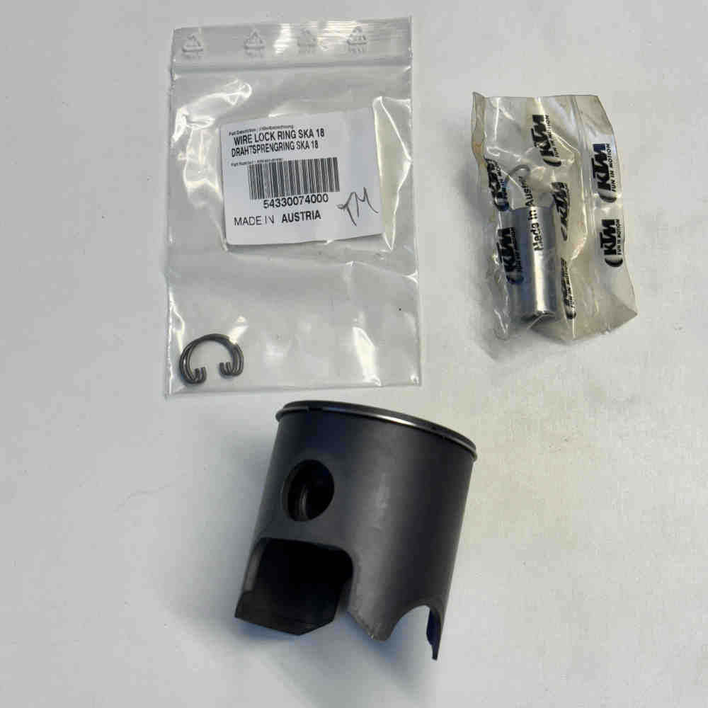 KTM Original OEM Kolbensatz 54530007200 67,5/250 AB V/88 1988-1994